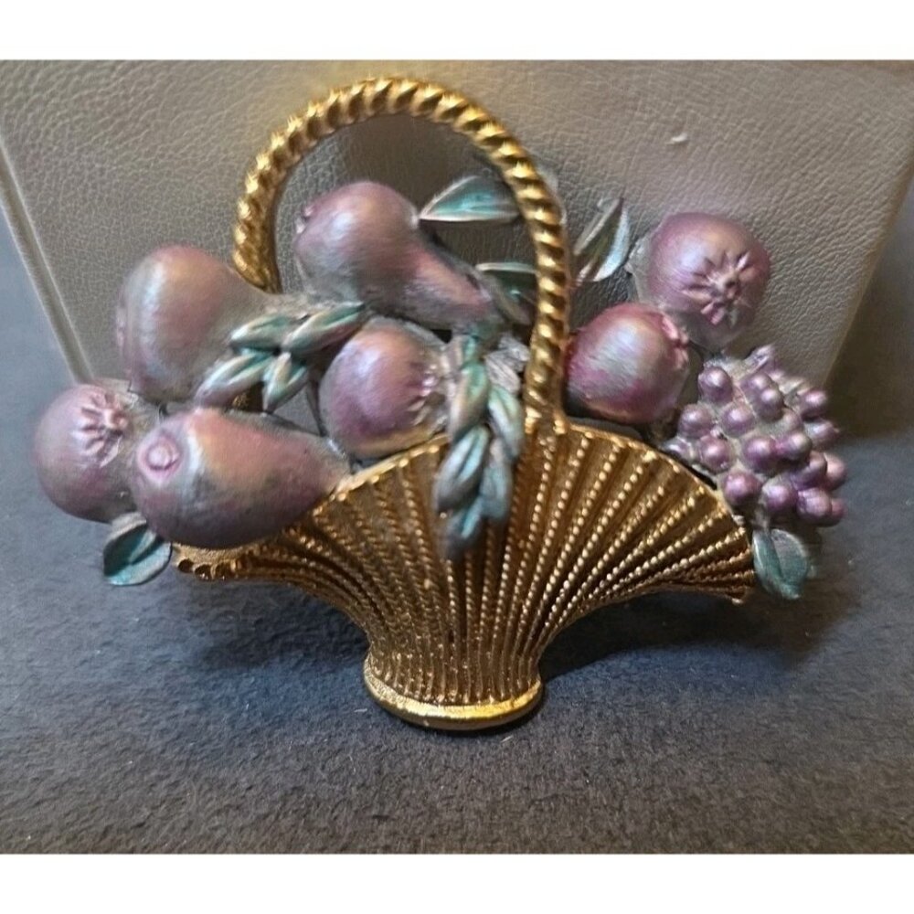 Vintage Signed ULTRA CRAFT Gold Harvest Fruit Basket Brooch Pin